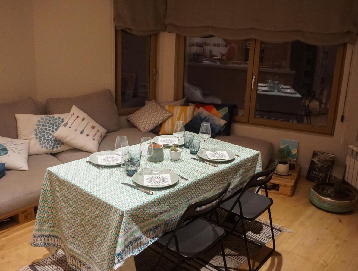 Piso Acogedor Y Moderno Con Garage En Puigcerda Centro Leilighet Eksteriør bilde